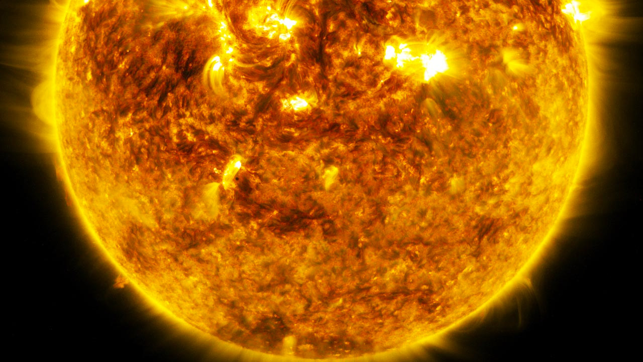 Image of 2016 Mercury Transit, as seen by NASA's SDO in a blend of 304 and 171 Angstroms. Credit: NASA/SDO