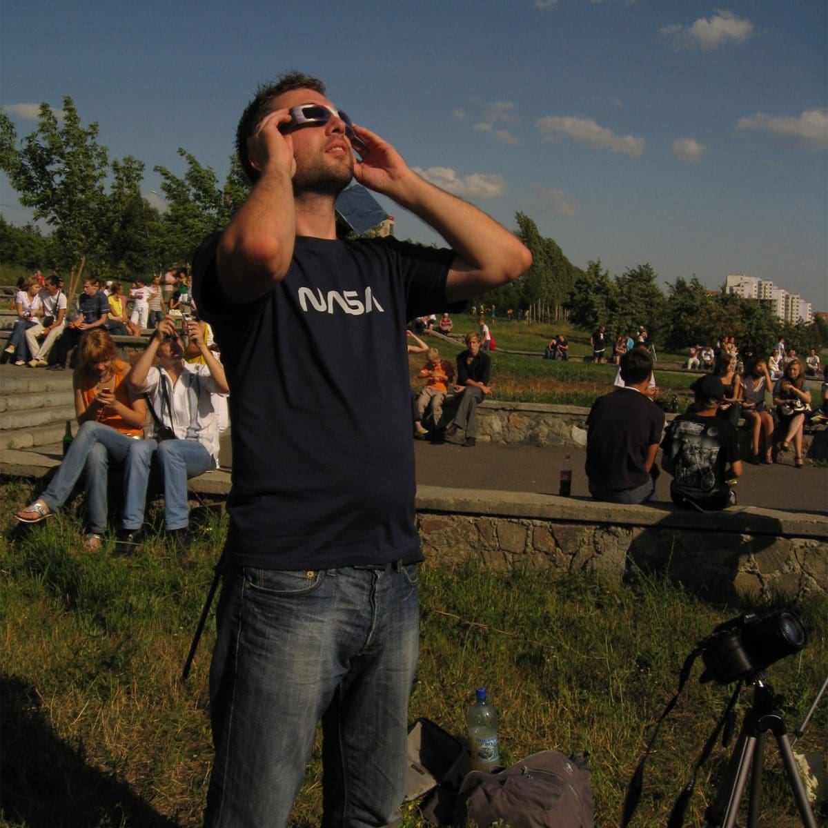 Ryan Milligan safely gazing at a solar eclipse