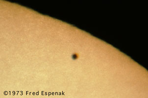 Transit of Mercury on 1973 Nov 10. @ 1973 Fred Espenak